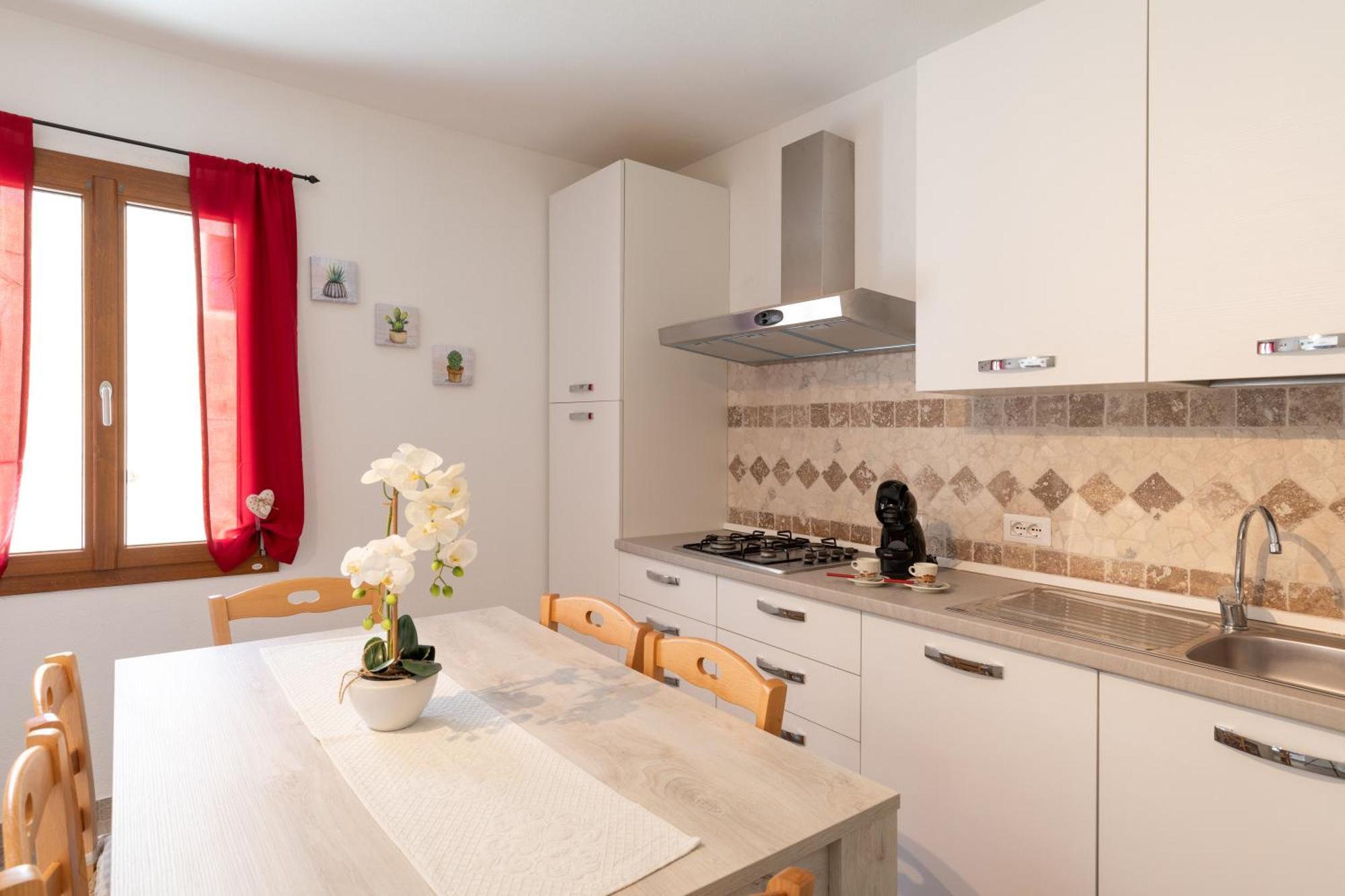 Zaira Home Free Wi-Fi 5 Minuti Dal Lago Liscia Sant'Antonio di Gallura Exterior foto